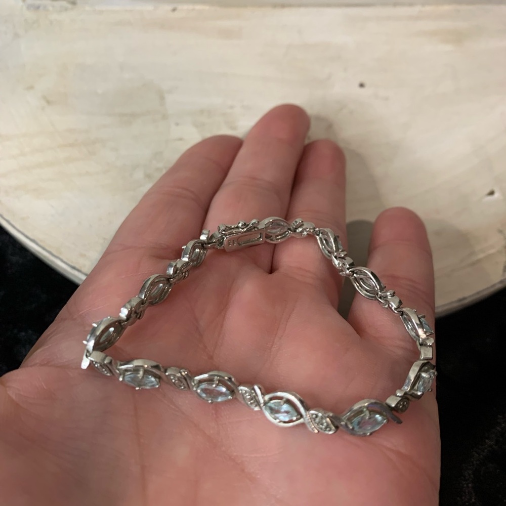 Elegant Silver Bracelet for Women